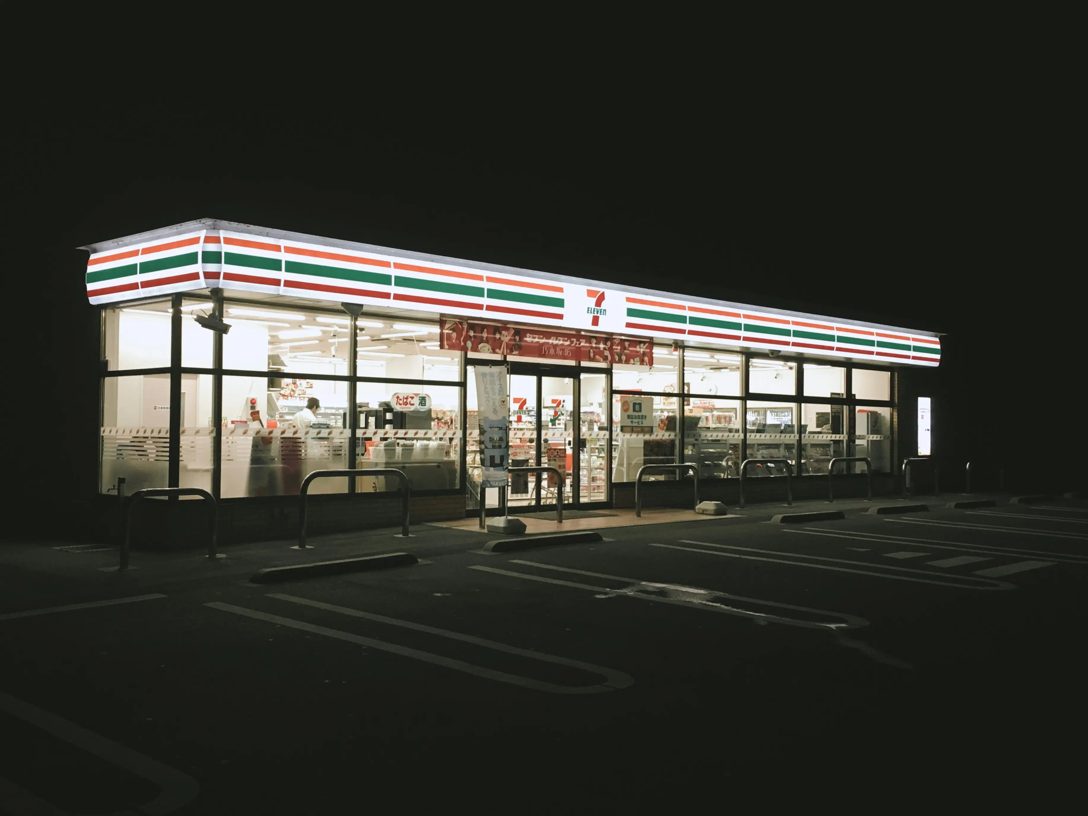 The 7-Eleven Effect: Creative Pauses Reveal Hidden Patterns